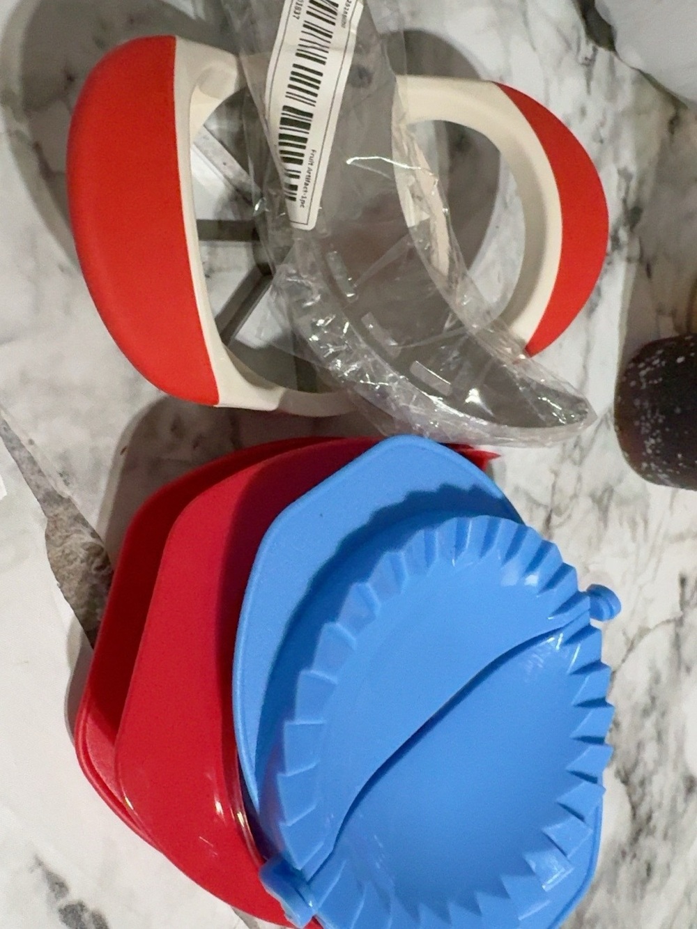 Kitchen Utensil Set – Apple Slicer & Empanada Makers